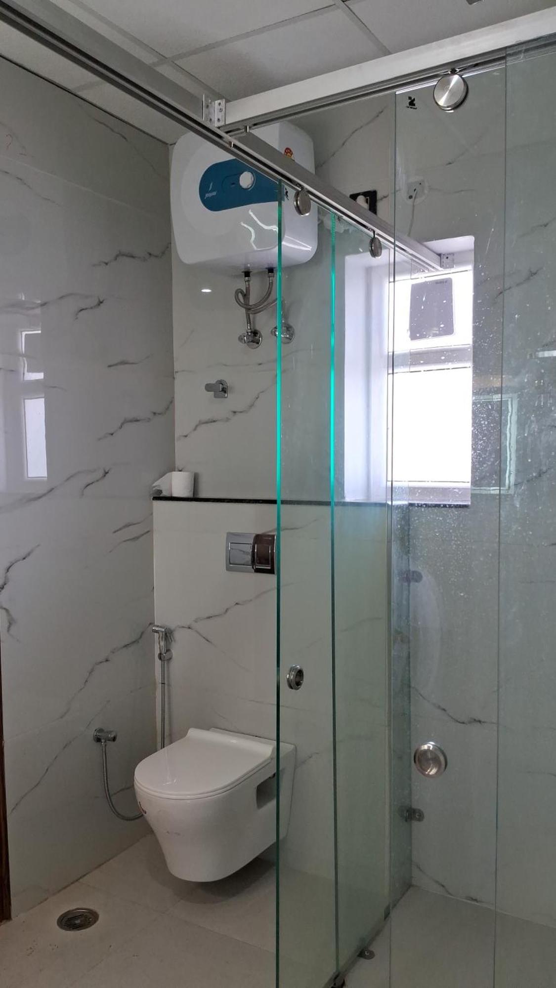 Emerald Suites Greater Noida Kamer foto